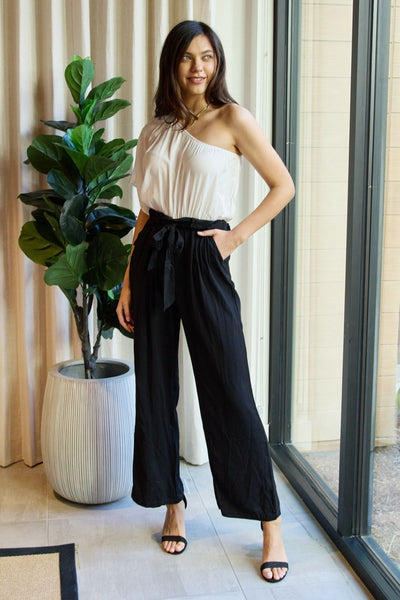 Dress Day Marvelous in Manhattan One-Shoulder Jumpsuit in White/Black - SHE BADDY© ONLINE WOMEN FASHION & CLOTHING STORE