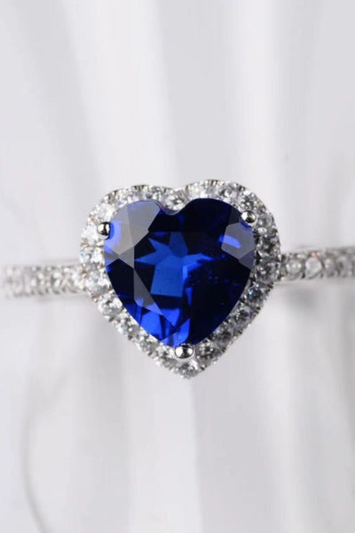 2 Carat Moissanite Heart-Shaped Side Stone Ring - SHE BADDY© ONLINE WOMEN FASHION & CLOTHING STORE