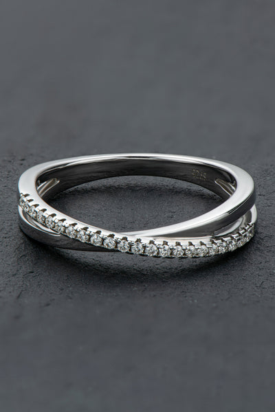 925 Sterling Silver Crisscross Moissanite Ring - SHE BADDY© ONLINE WOMEN FASHION & CLOTHING STORE
