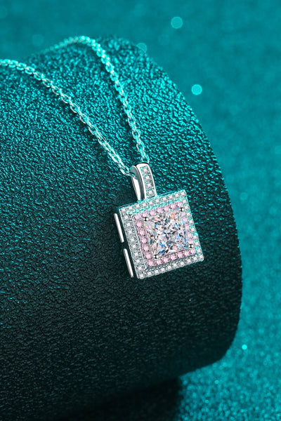1 Carat Moissanite Square Pendant Chain Necklace - SHE BADDY© ONLINE WOMEN FASHION & CLOTHING STORE