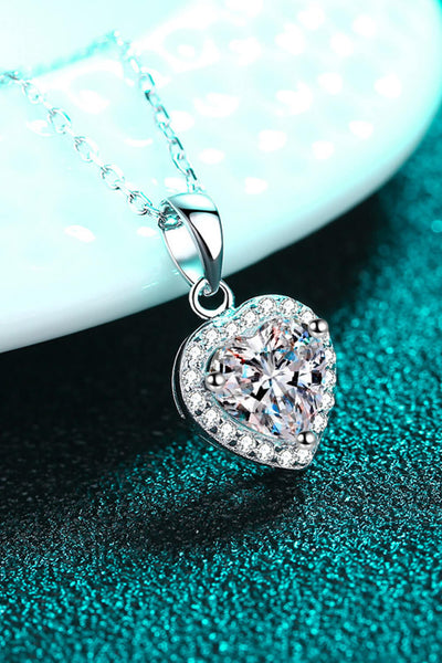 1 Carat Moissanite Heart Pendant Chain Necklace - SHE BADDY© ONLINE WOMEN FASHION & CLOTHING STORE