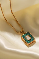 Square Pendant Twisted Chain Necklace - SHE BADDY© ONLINE WOMEN FASHION & CLOTHING STORE