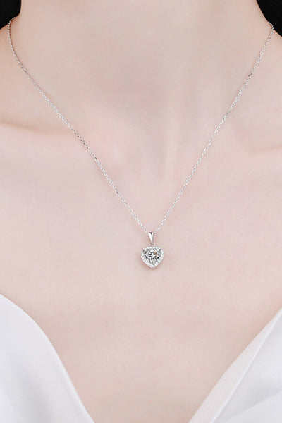 1 Carat Moissanite Heart Pendant Chain Necklace - SHE BADDY© ONLINE WOMEN FASHION & CLOTHING STORE