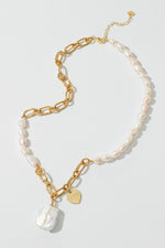 Gold Chain & Pearl Necklace - SHE BADDY© ONLINE WOMEN FASHION & CLOTHING STORE