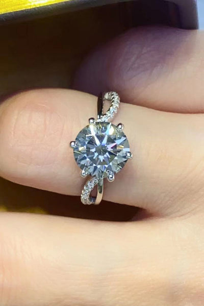 2 Carat Moissanite Ring in Smokey Gray - SHE BADDY© ONLINE WOMEN FASHION & CLOTHING STORE