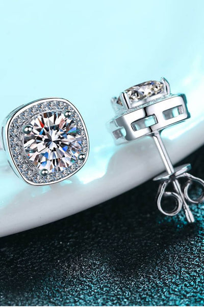 Let Me Love You 1 Carat Moissanite Stud Earrings - SHE BADDY© ONLINE WOMEN FASHION & CLOTHING STORE